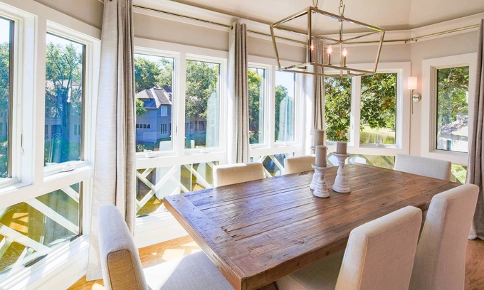 Kiawah Island Condominio | Stunning Lagoon Views. Short Walk to Beach. Newly Renovated Villa w/ Terrific Natural Light.