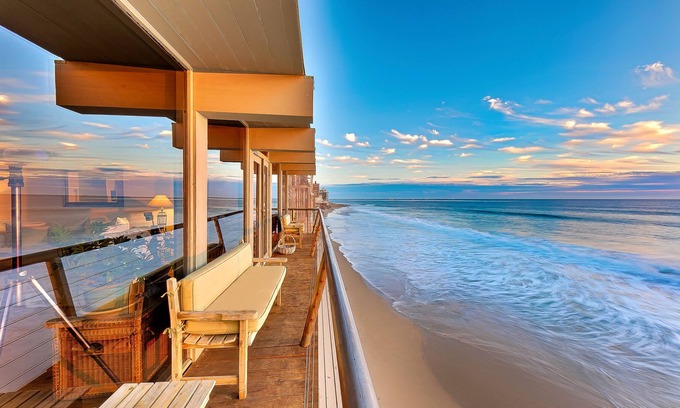 Malibu Casa | Stunning Luxury Oceanfront Beach Home w/ Large Deck + Endless Ocean Views