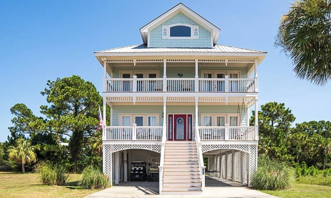 Oceanmarsh Subdivision Casa | Stunning Marsh Views, 2 Golf Carts Included, 2 Master Suites, expansive decks with ocean breeze