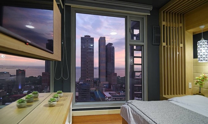 Barangay 670 Condominio | Stunning Manila Bay View near US Embassy