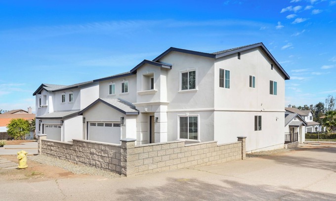 Corona Casa | Stunning Modern Sanctuary Welcome Temporary Healthcare Professionals