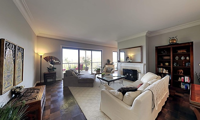 Toro Canyon Casa | Stunning Ocean & Mountain Views in Tranquil Setting