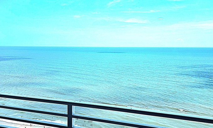 Brush - Stewarts Apartamento | Stunning Ocean Sunrise Escape. One Bedroom with full kitchen and free parking