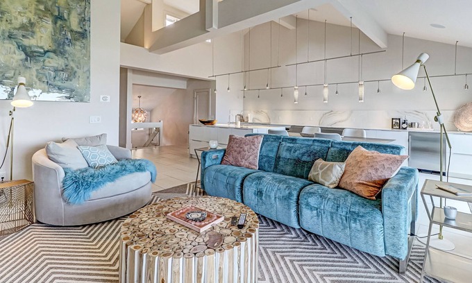 Fernandina Beach Villa | Stunning oceanfront Windsong villa with beach-view balcony, pool & washer/dryer