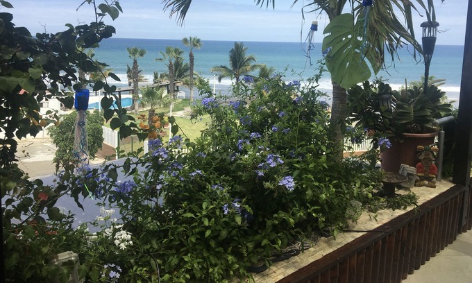 Parroquia Tarqui Condominio | Stunning ocean views from beautiful patio, walk to beach.