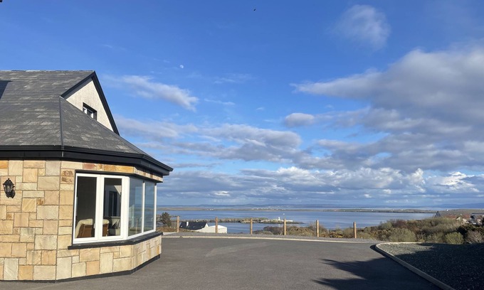 Killybegs Casa | Stunning ocean views.