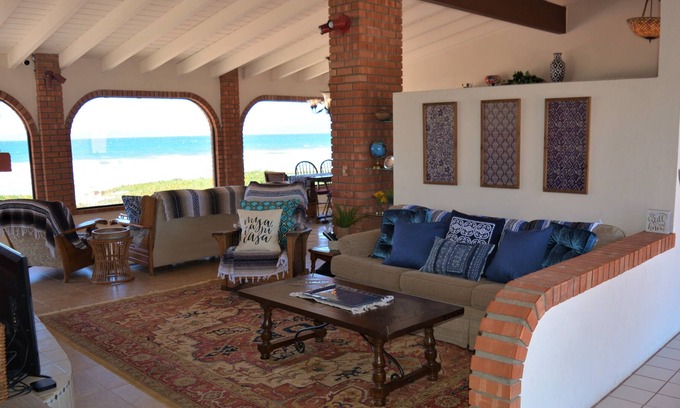 Lengueta Arenosa Casa | Impresionante casa de playa familiar frente al mar