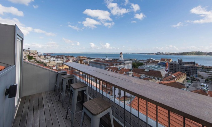 Misericordia Apartamento | Stunning Penthouse w/ the best views by LovelyStay
