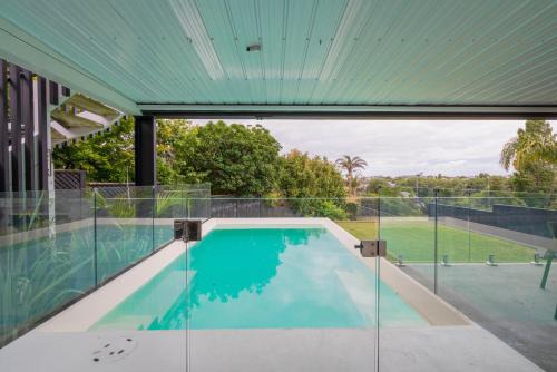 Kohimarama Casa | Stunning Poolside Residence