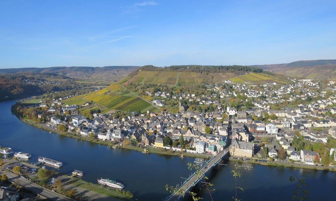 Traben-Trarbach Casa | Maravillosa casa de vacaciones privada para 5 personas con WIFI, TV, terraza y mascotas permitida