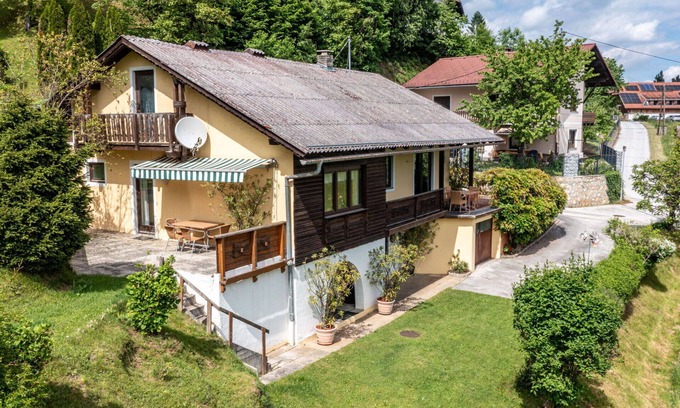 Maria Woerth Casa | Estupenda casa de vacaciones privada para 9 personas con WIFI, TV, terraza y mascotas permitida