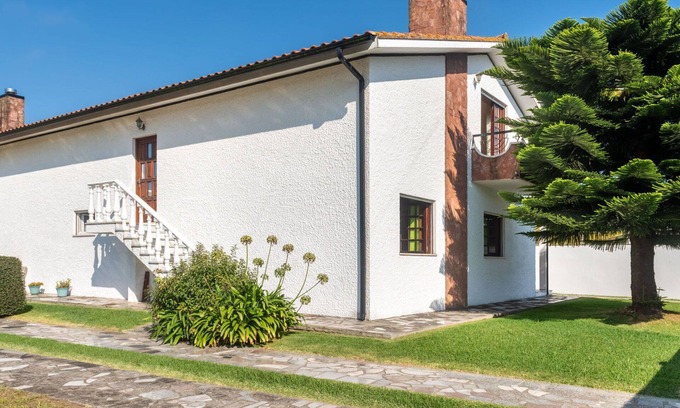 Marinhas Casa | Maravillosa casa de vacaciones privada para 8 personas con WIFI, TV, terraza y aparcamiento