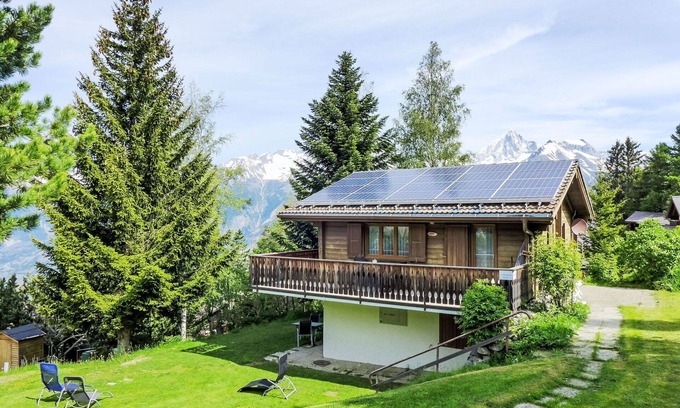 Buerchen Casa | Estupenda casa de vacaciones privada con TV, patio, mascotas permitida y vista panorámica