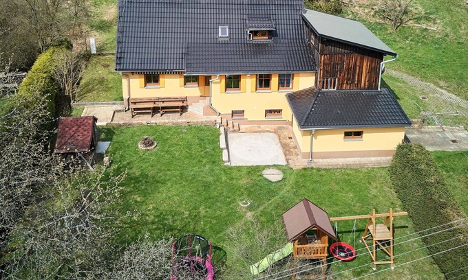 Jesenny Casa | Casa de vacaciones privada con piscina privada, WIFI, TV, terraza, vista panorámica, aparcamiento