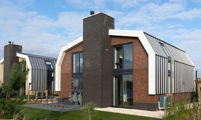 Linden Casa | Estupenda casa de vacaciones privada para 12 personas con WIFI, TV, terraza y aparcamiento