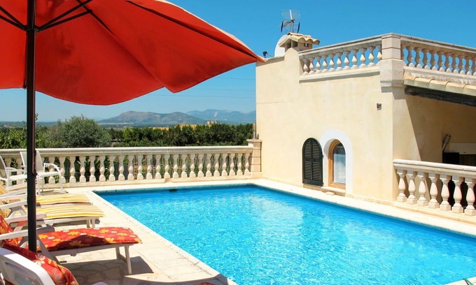 Muro Casa | Stunning private villa for 6 people with WIFI, A/C, private pool, TV and terrace