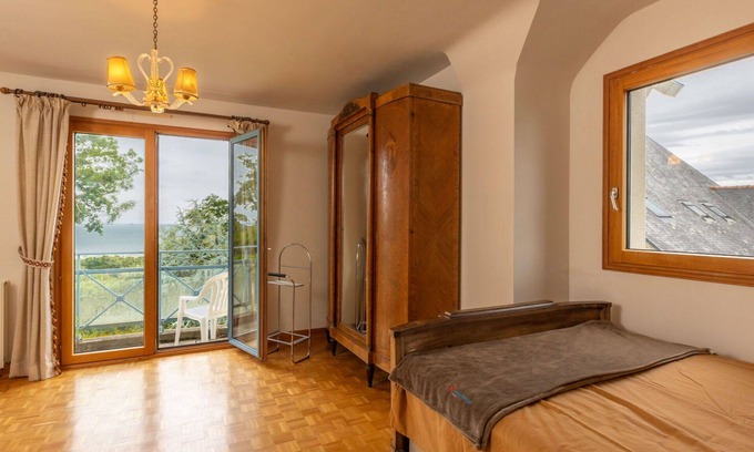 Ille-et-Vilaine Casa | Estupenda casa de vacaciones privada para 13 personas con WIFI, TV, terraza y aparcamiento
