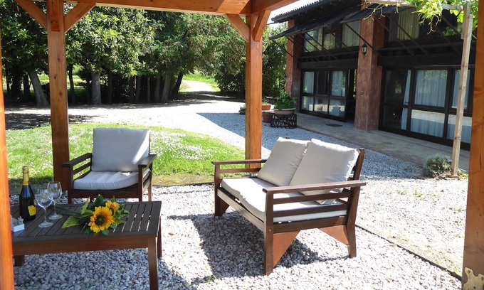 Ca'Noghera Casa | Maravillosa casa de vacaciones privada para 6 personas con WIFI, TV, patio y mascotas permitida
