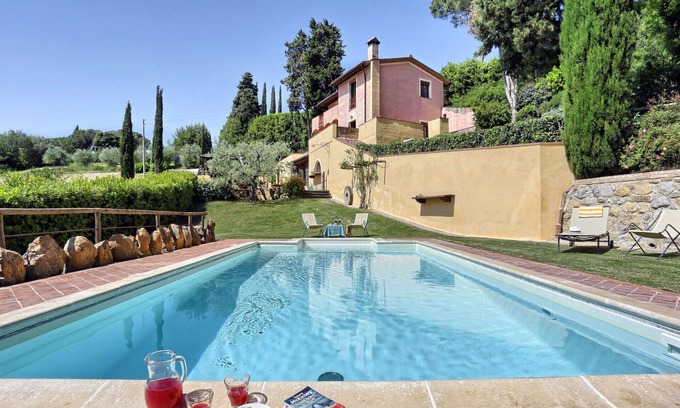 Gambassi Terme Villa | Estupenda casa de vacaciones privada con piscina privada, WIFI, A/C, TV, patio, aparcamiento