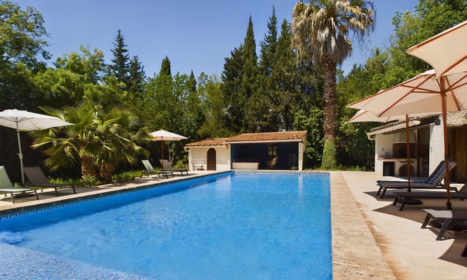 Mouries Casa | ¡Magnífico Mas Renovado con Piscina en la Tranquilidad de Mouriès!