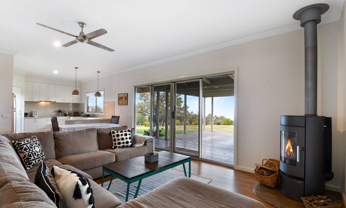 Barwite Casa | Stunning Rural Home - Snow, Mountains & Mansfield