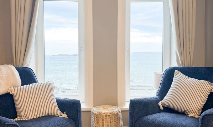 Portrush Apartamento | Lujoso-Vista al Mar-Apartamento-Baño Privado