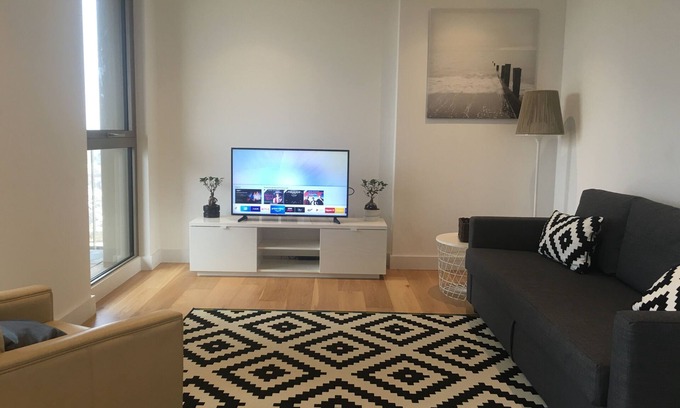 Fairfield Apartamento | STUNNING SERVICED APARTMENT*****