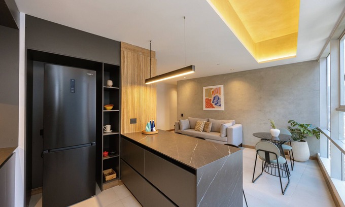 Buenos Aires Apartamento | Stunning & Stylish apt with Jacuzzi & A/C in El Poblado