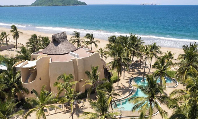 Barra de Potosi Condominio | Stunning Sunsets and Ocean Serenity