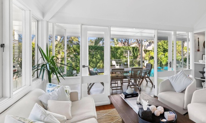 Mosman Casa | Stunning Three Bedroom Home in Mosman with Pool