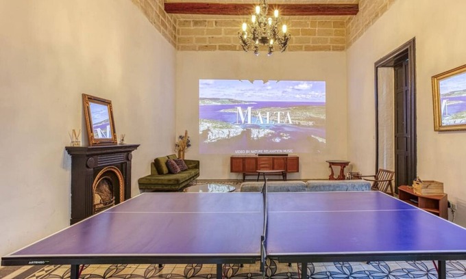 Floriana Casa | Stunning traditional Palazzo in central Floriana
