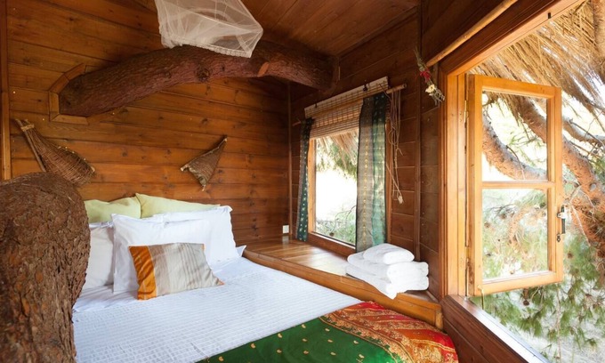 Ilida Cabaña | Stunning Treehouse 10 mins from sandy beaches.