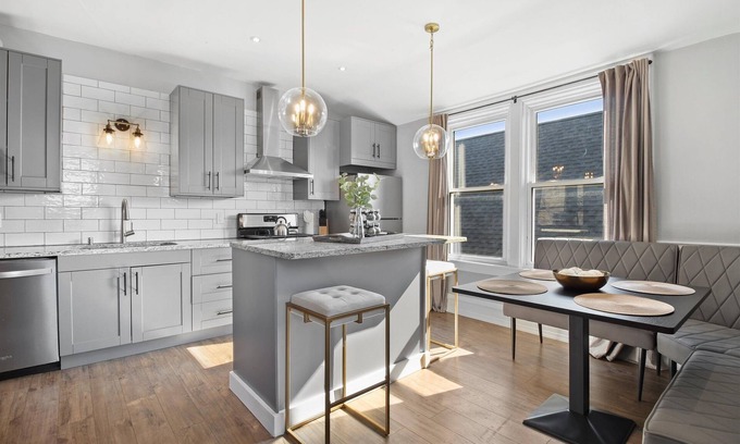 Lower East Side Casa | Stunning Upscale Retreat - Steps From Everything