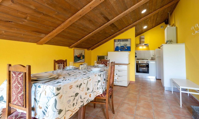 San Damiano dʼAsti Villa | Maravillosa casa de vacaciones con piscina, WIFI, TV, patio, vista panorámica, aparcamiento