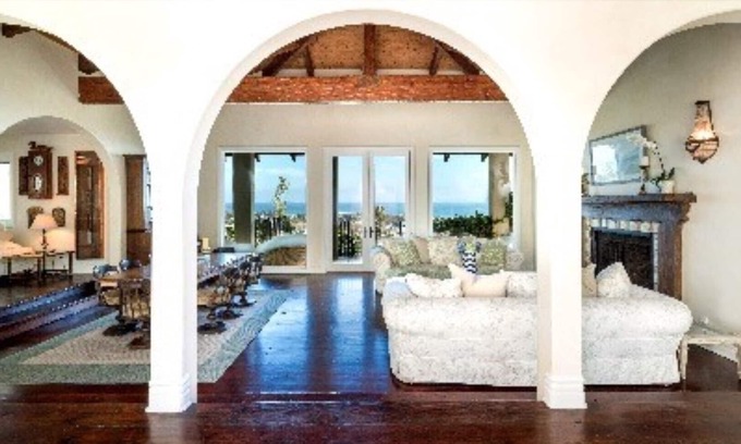Eastern Malibu Casa | Stunning Views From The Heart Of Malibu