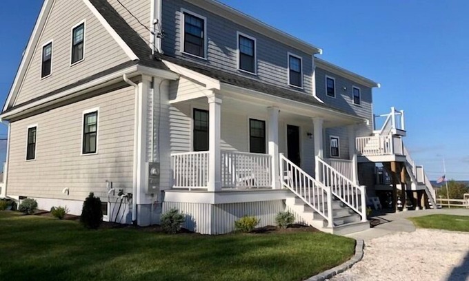 Sandwich Casa | Stunning Views Of Cape Cod Canal (2250)