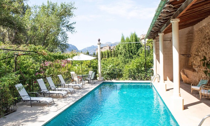 Fornalutx Casa | Naranja cerrada y piscina