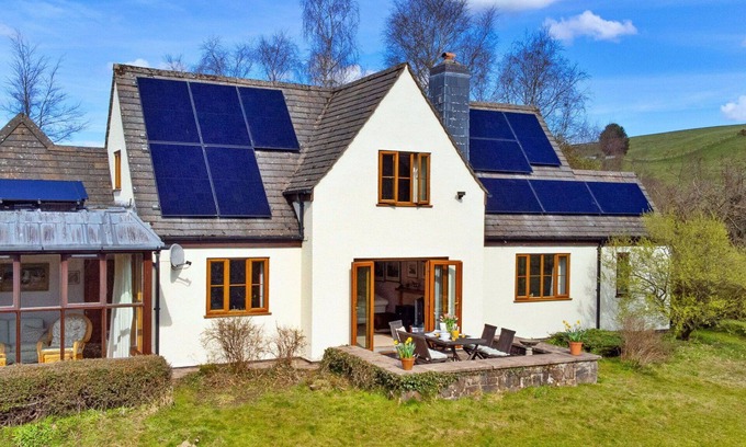 Llanidloes Casa | Estupenda casa de vacaciones para 6 personas con WIFI y terraza