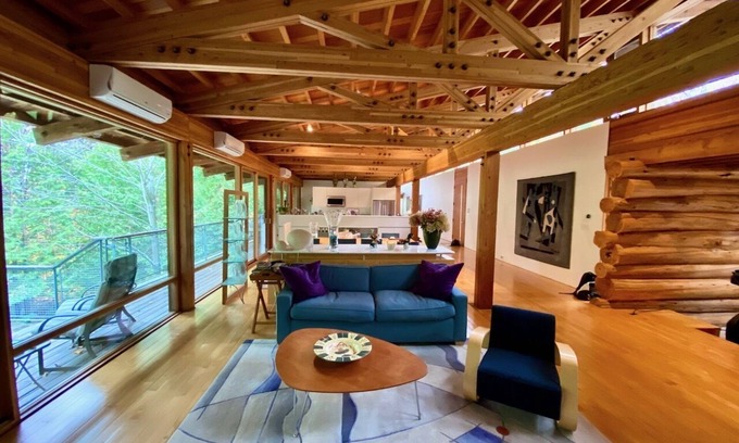 Tiny Cabaña | Stunning Water Front Cottage