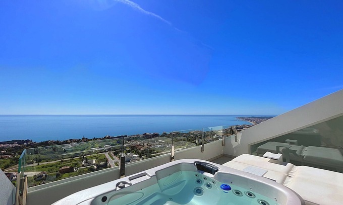 Benalmadena Apartamento | Stupa Hills V - Luxury Sea View Dúplex