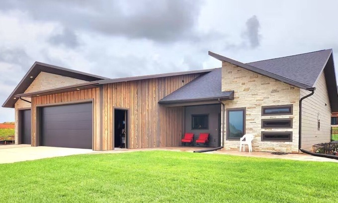 Spearfish Casa | Sturgis Ralley Housing