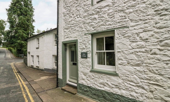 Keswick Cabaña | STYLE COTTAGE, pet friendly, with open fire in Keswick