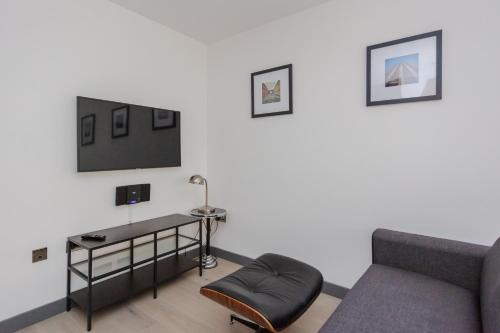 The City of London Casa | Stylish 1 Bedroom Apartment in Holborn in a Great Location