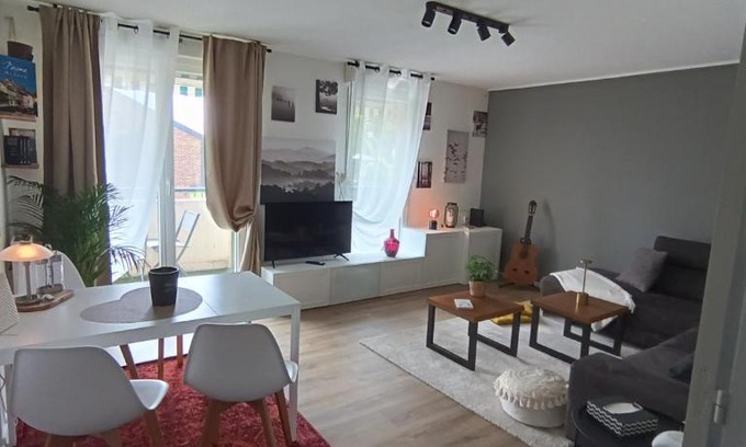 Poteries Apartamento | Stylish 1-bedroom flat with beautiful terrace , for a cosy Retreat