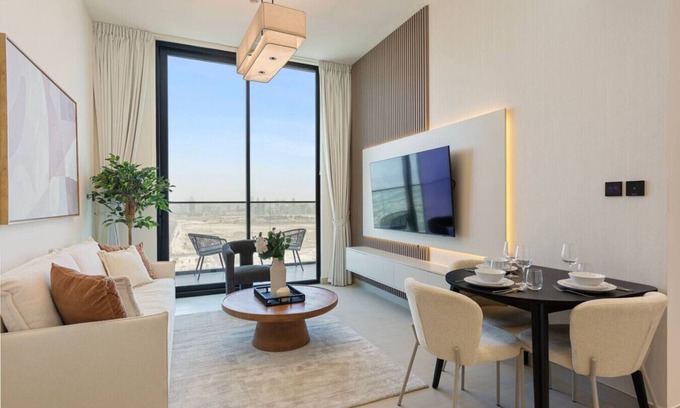 Jumeirah Village Circle Apartamento | Stylish 1-Bedroom in Binghatti House JVC