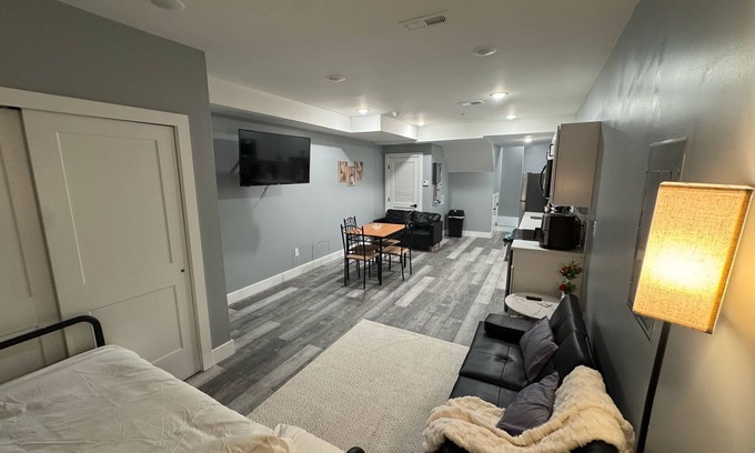 Belmont Apartamento | Stylish 1-Bedroom Escape – Comfort & Convenience, Sleeps 3