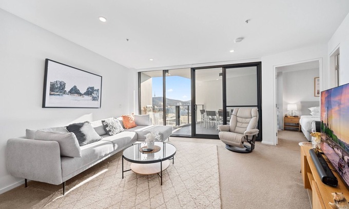 City East Apartamento | Stylish 2-Bed Apartment in Canberra CBD