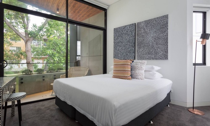 Coogee Apartamento | Stylish 2-Bed Apartment with BBQ Patio Near Beach