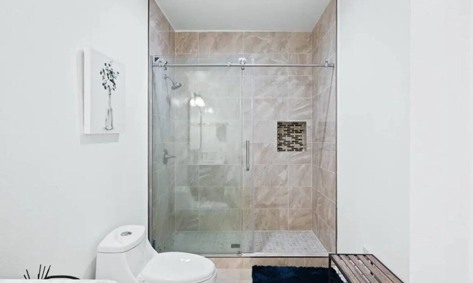 Hacienda Heights Casa | Stylish 2-Bedroom Escape with Luxe Touches