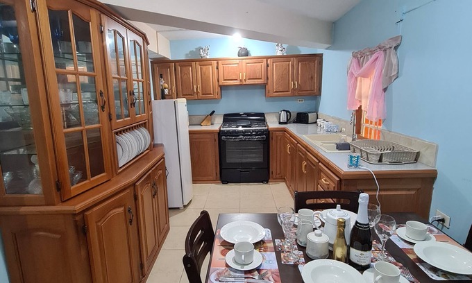 Maracas Apartamento | Stylish 2BR APARTMENT